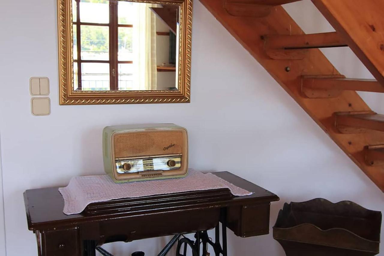 Sonia'S Apartment In Fiscardo Waterfront Фискардо Екстериор снимка